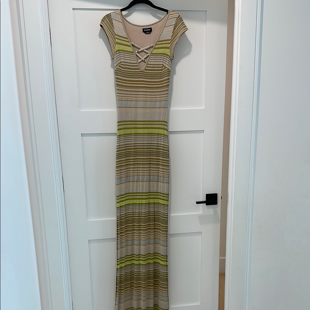 bebe Cream and Tan Bodycon Maxi Dress with Cap Sleeves and Scoop Neck